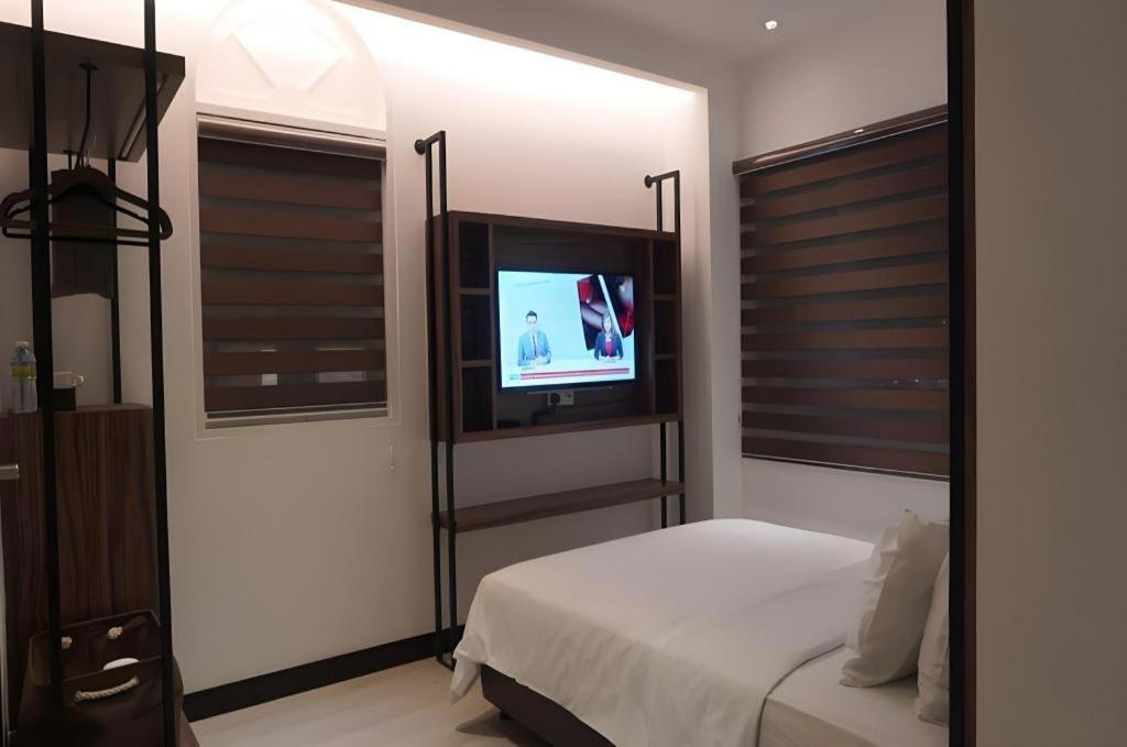Styles Hotel Malacca Exterior photo