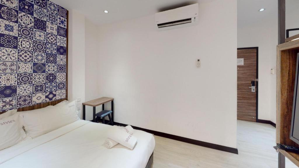 Styles Hotel Malacca Exterior photo